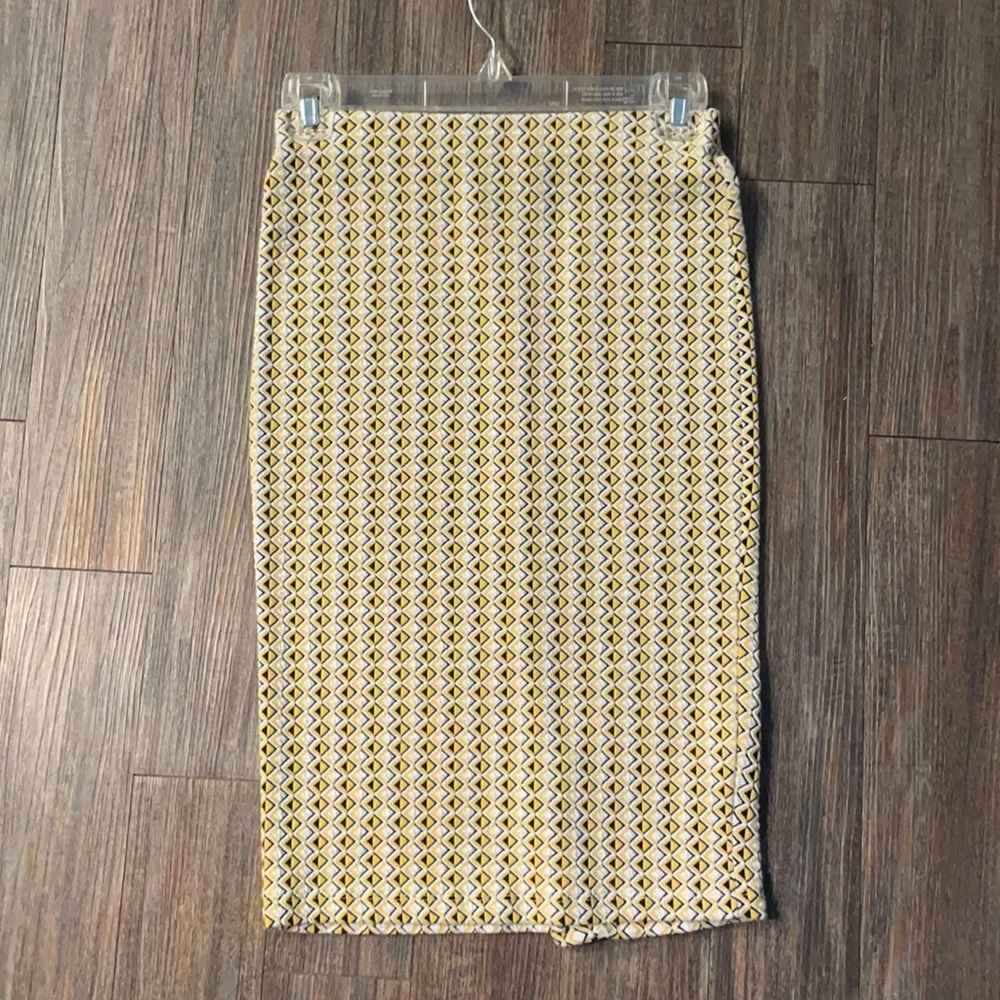 Zara - yellow patterned pencil skirt